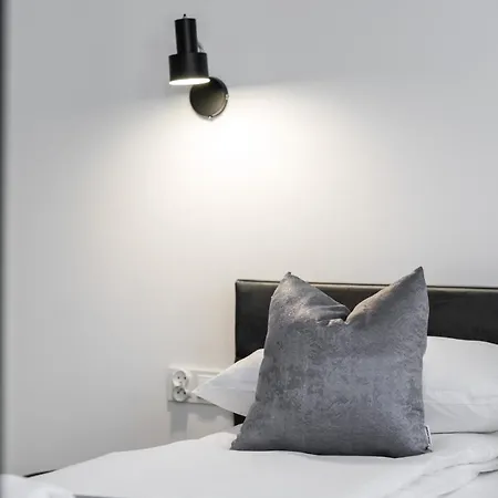 Chwaliszewo With Free Garage By Renters Daire