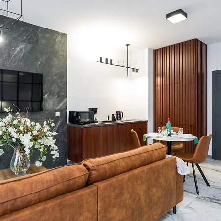 Daire Chwaliszewo With Free Garage By Renters Poznan