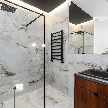 Chwaliszewo With Free Garage By Renters