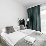 Chwaliszewo With Free Garage By Renters Apartmán