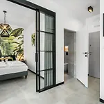 Chwaliszewo With Free Garage By Renters * Poznaň
