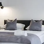 Chwaliszewo With Free Garage By Renters *