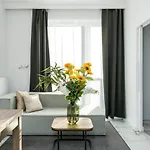 Chwaliszewo With Free Garage By Renters * Poznaň