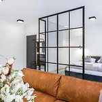 Chwaliszewo With Free Garage By Renters Apartmán Poznaň