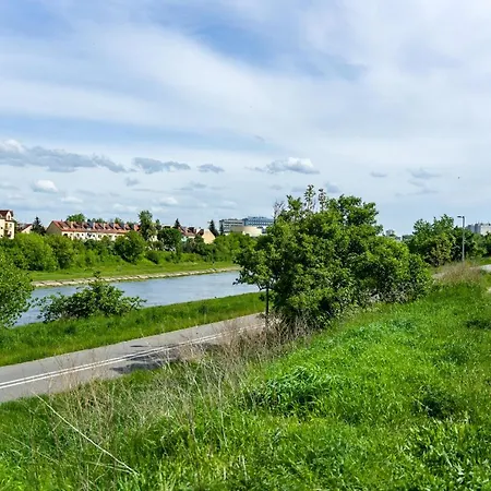 Chwaliszewo With Free Garage By Renters * Poznań