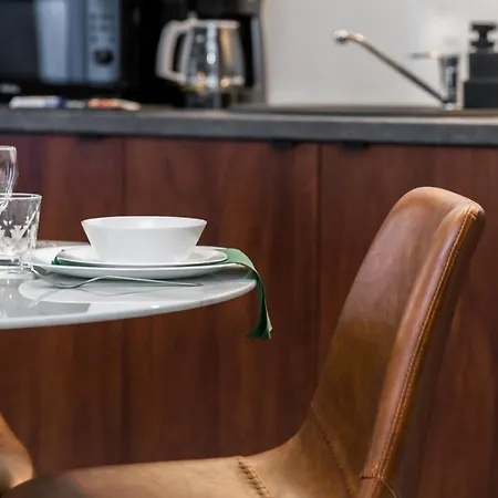 Chwaliszewo With Free Garage By Renters Apartamento Poznan