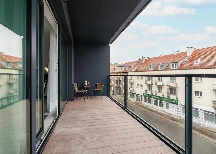 Chwaliszewo With Free Garage By Renters Lägenhet