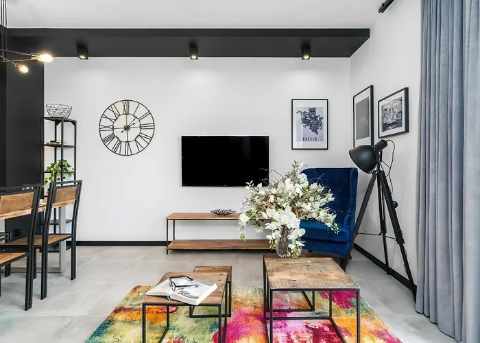 Chwaliszewo With Free Garage By Renters * Poznań